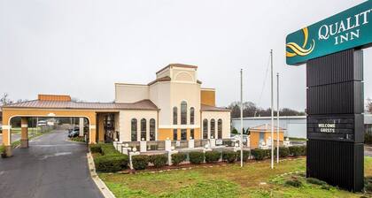 Quality Inn