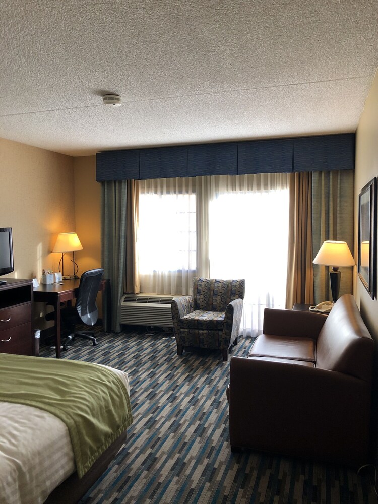 Room, Days Hotel by Wyndham Mesa Near Phoenix