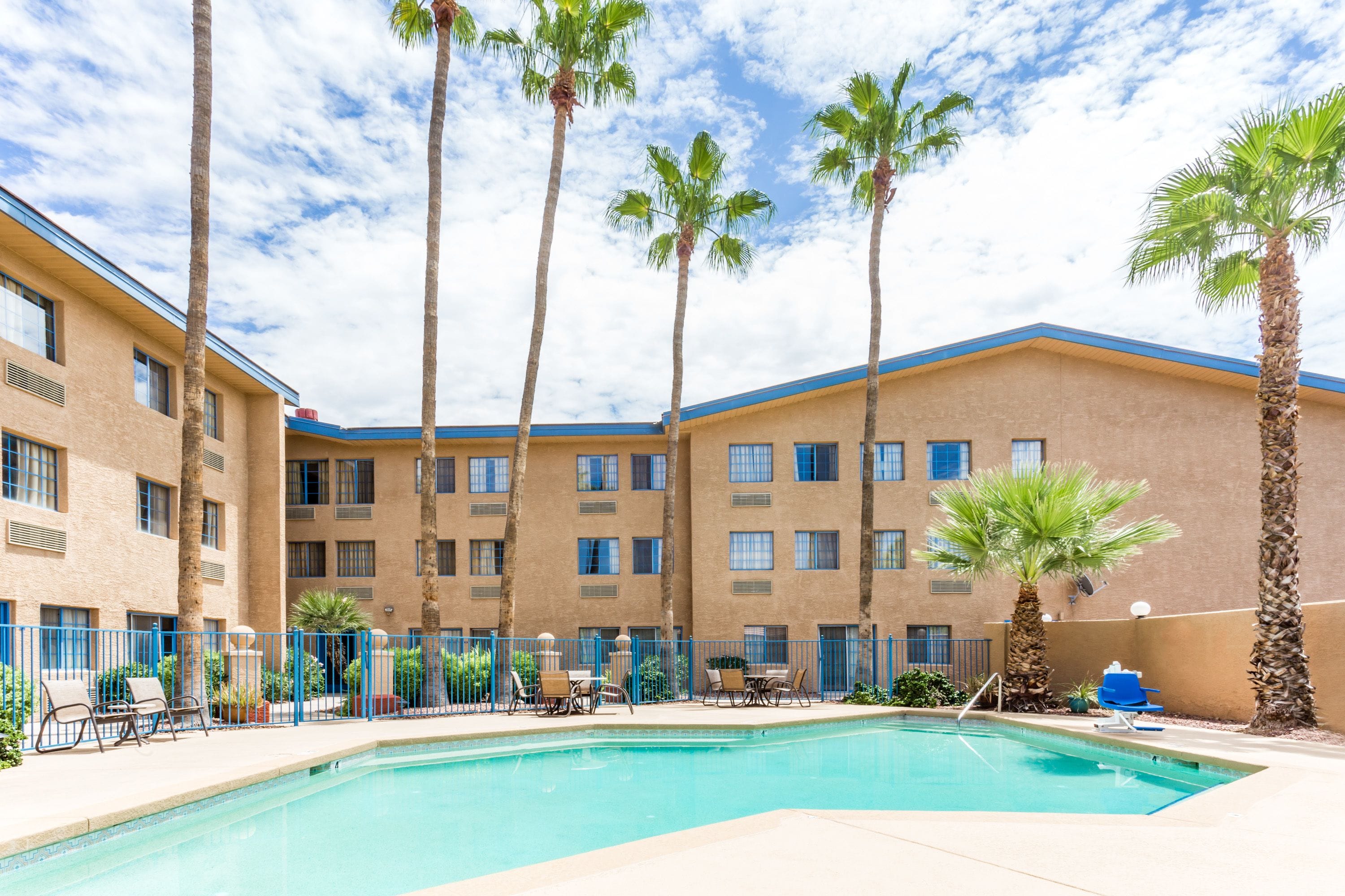 Days Hotel by Wyndham Mesa Near Phoenix in Mesa, United States