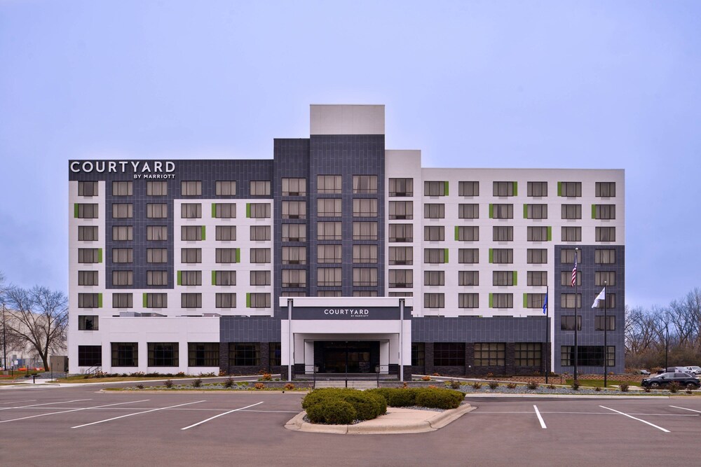 Exterior, Courtyard by Marriott Edina Bloomington