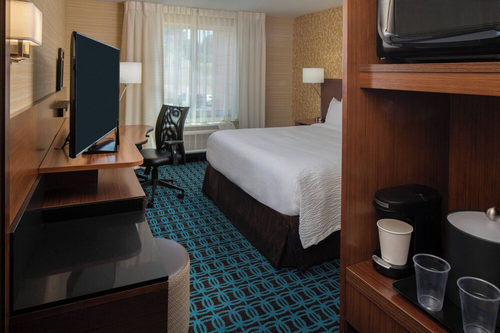 Room, Fairfield Inn and Suites by Marriott Batesville