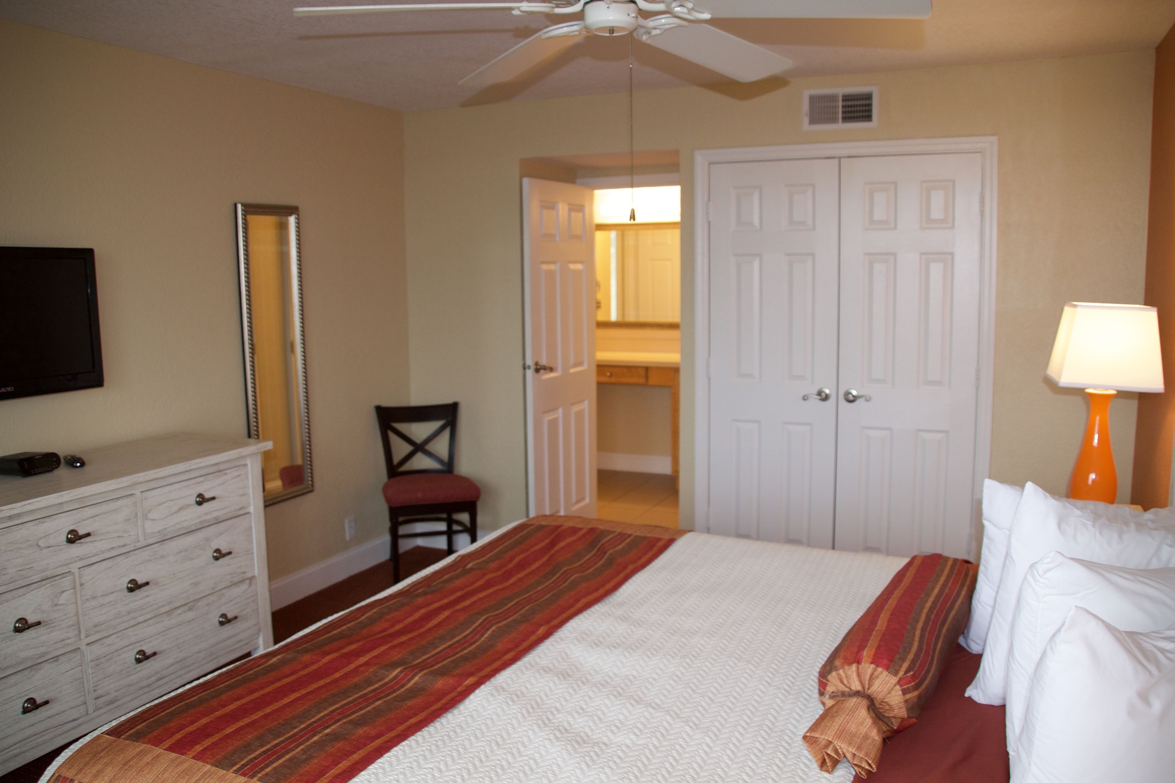 The Suites At Magic Tree In Kissimmee Fl Expedia