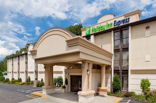 Great Place to stay Holiday Inn Express Southington near Southington 