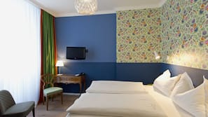 Hochwertige Bettwaren, Pillowtop-Betten, Minibar, Zimmersafe