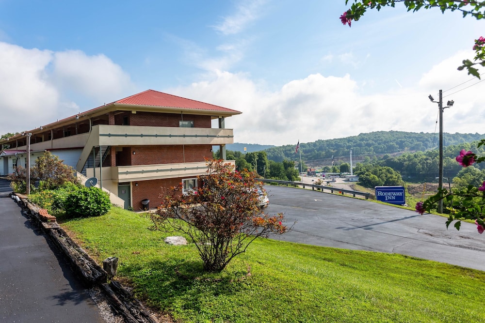 Econo Lodge Renfro Valley in Mount Vernon, United States