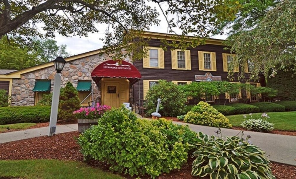 Sturbridge Host Hotel & Conference Center