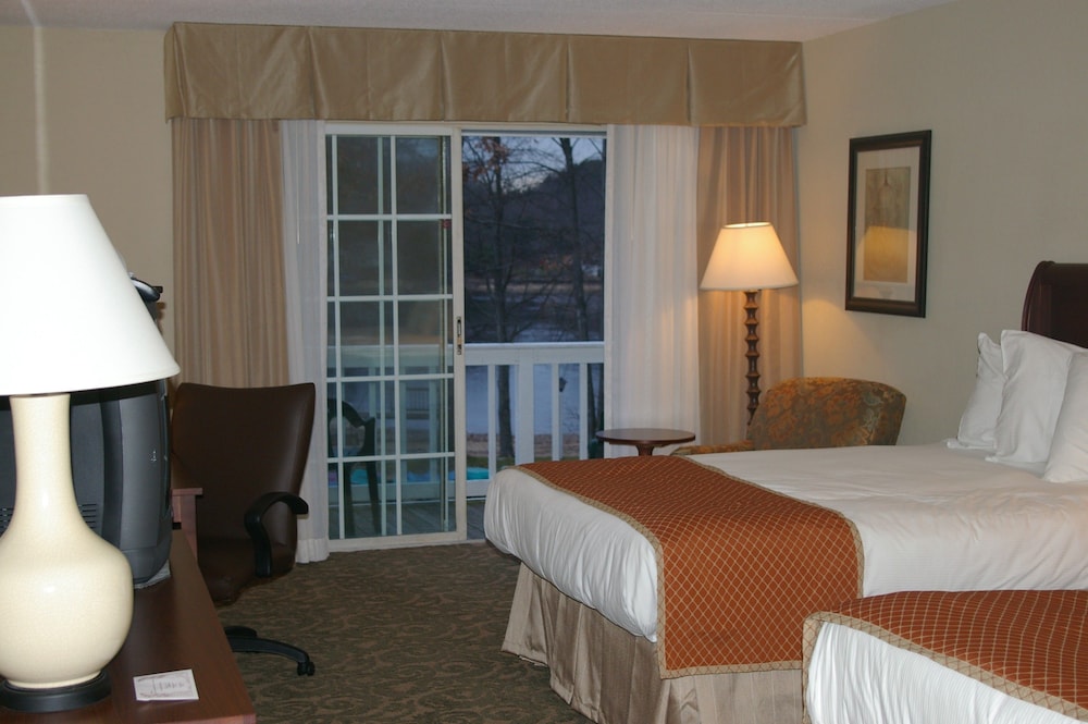 Room, Sturbridge Host Hotel & Conference Center