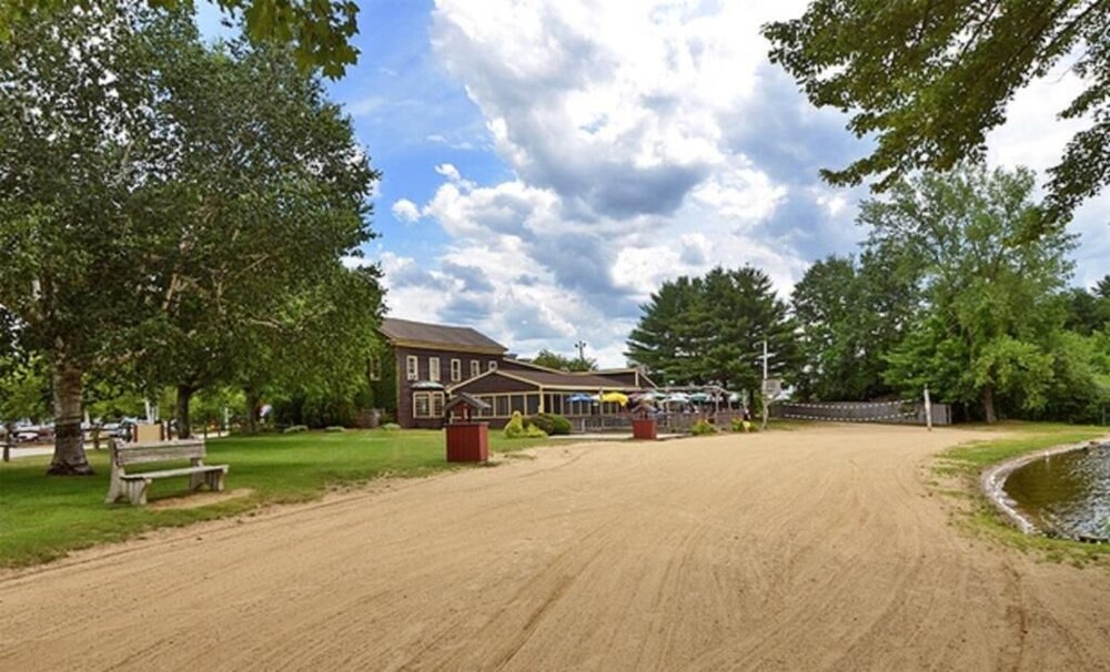 Sturbridge Host Hotel & Conference Center