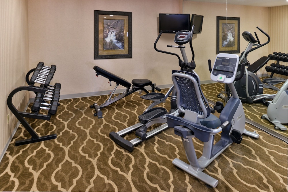 Fitness facility, Quality Inn