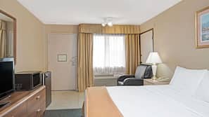 In-room safe, desk, iron/ironing board, cribs/infant beds