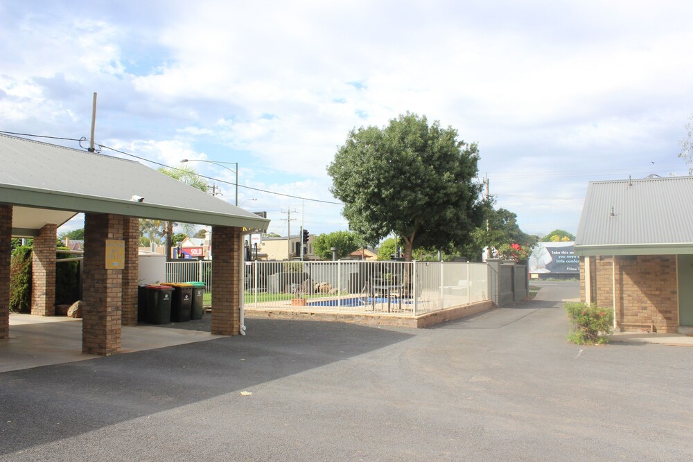 Bendigo Homestead Motor Inn & Apartments