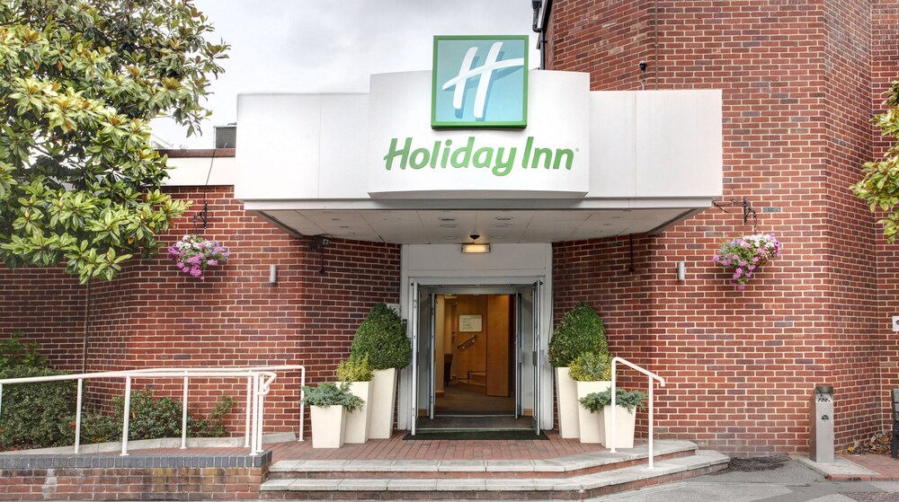 Front of property, Holiday Inn Basingstoke, an IHG Hotel