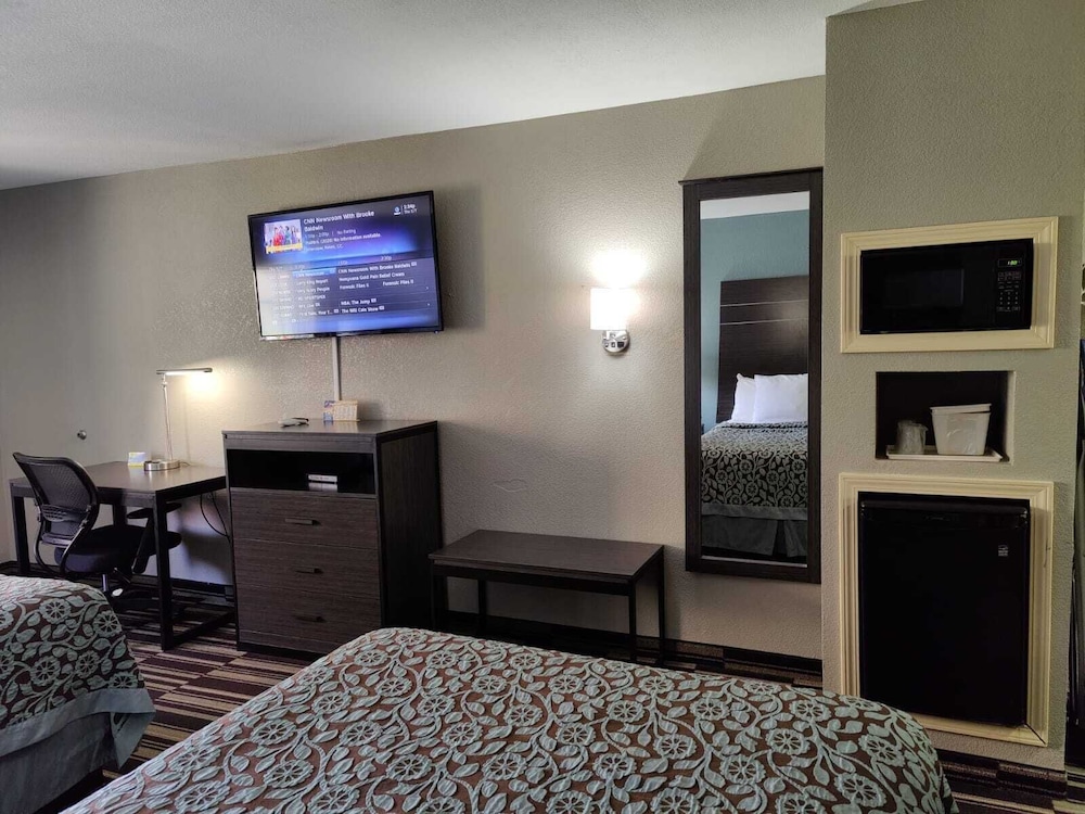 Room, Days Inn by Wyndham Southaven MS