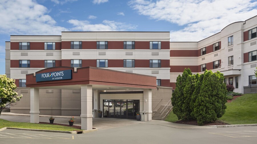 Four Points by Sheraton Milwaukee Airport