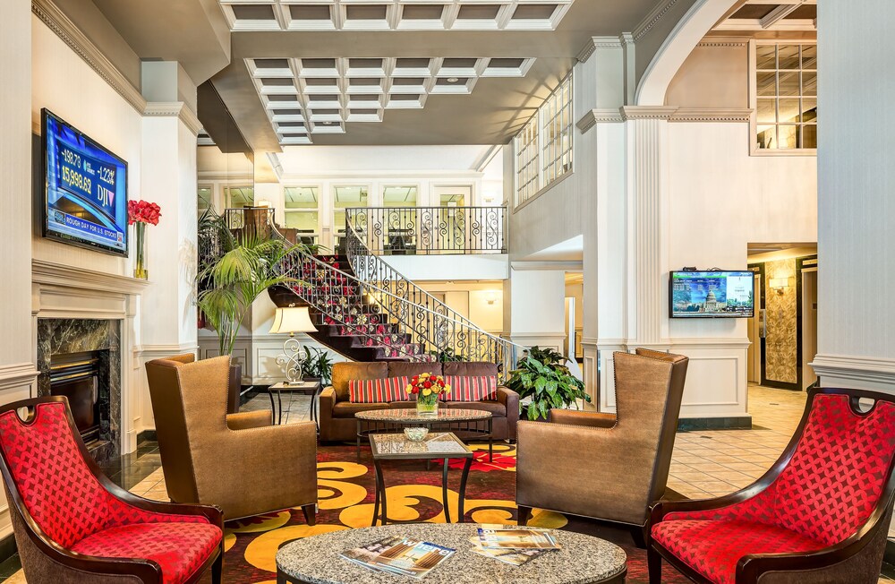Holiday Inn Rosslyn At Key Bridge In Arlington Hotel Rates Holiday Inn Rosslyn At Key Bridge