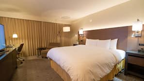In-room safe, desk, iron/ironing board, cribs/infant beds