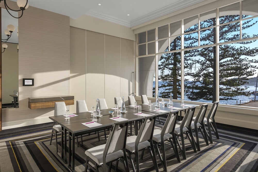 Crowne Plaza Terrigal Pacific