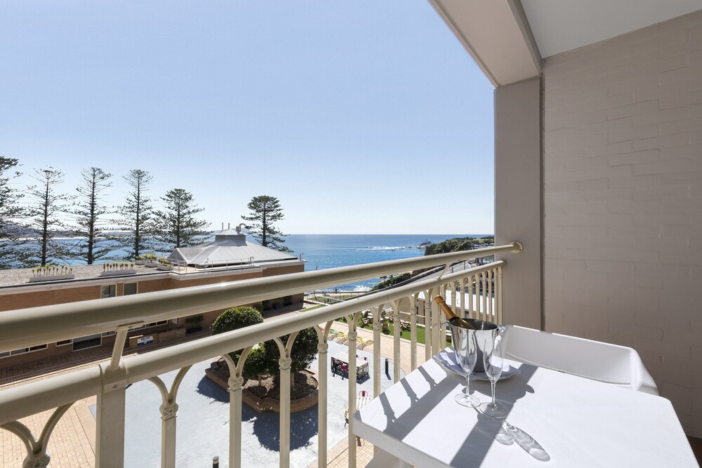 Crowne Plaza Terrigal Pacific