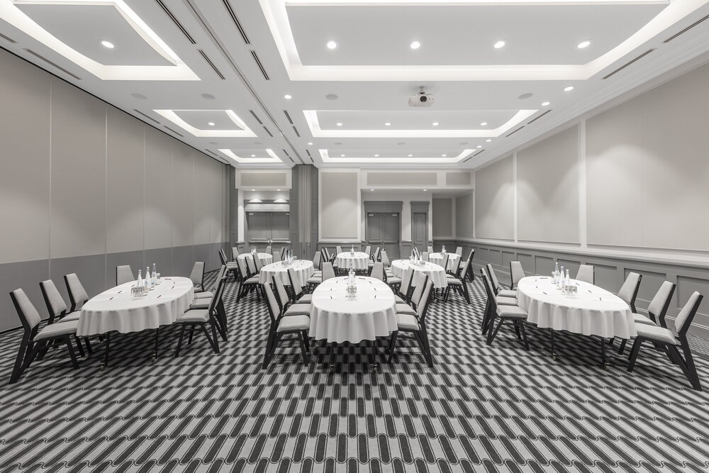Crowne Plaza Terrigal Pacific