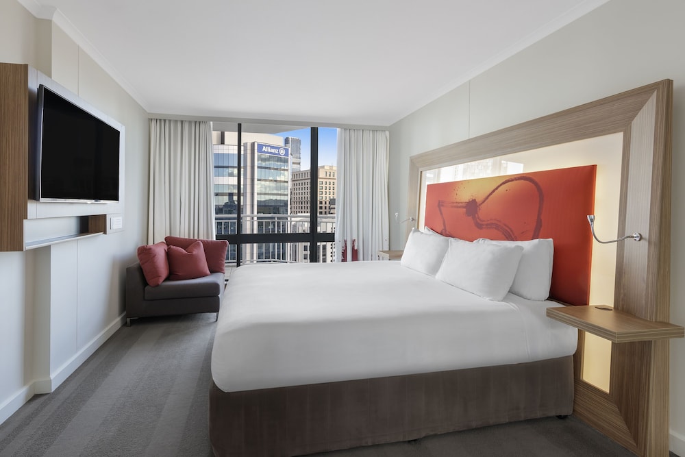 Amora Hotel Brisbane