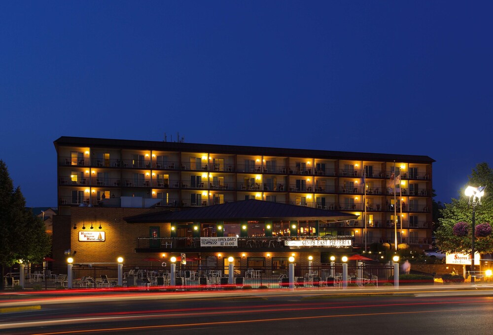 Front of property - evening/night, Harbor Shores on Lake Geneva