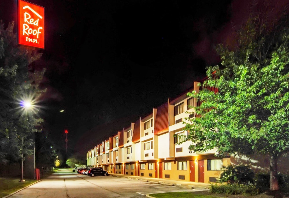 Red Roof Inn Cleveland Airport-Middleburg Heights