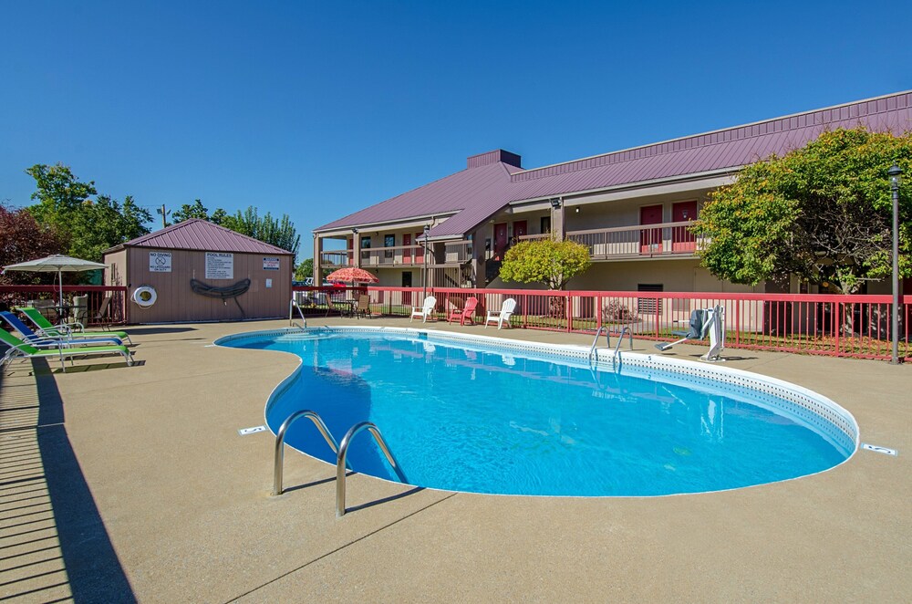 Red Roof Inn Kingsport