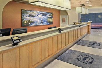 Sheraton Hartford Hotel at Bradley Airport