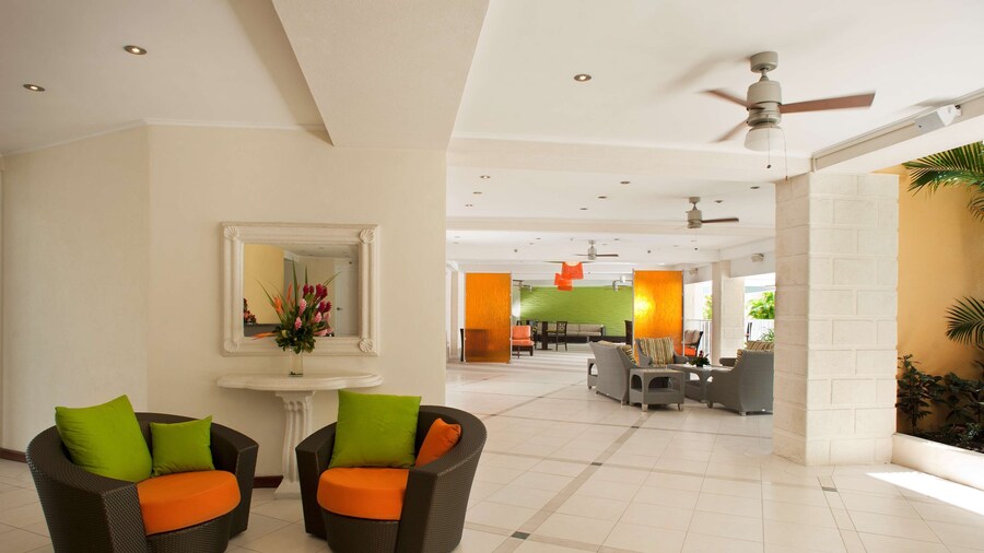 Radisson Aquatica Resort Barbados