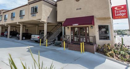 Econo Lodge Inn & Suites Fallbrook Downtown
