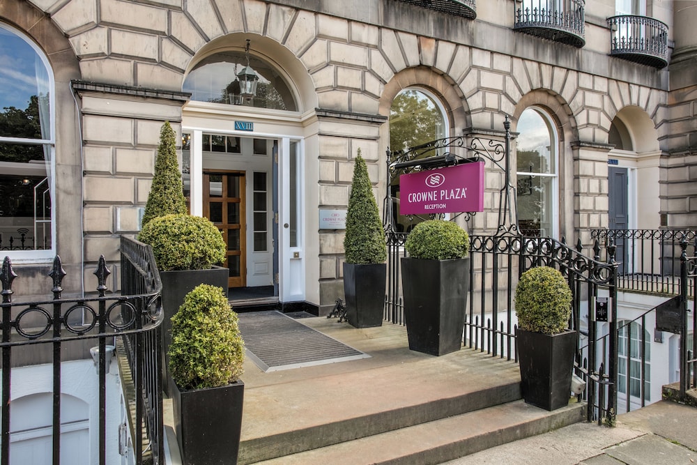 Exterior, Crowne Plaza Edinburgh - Royal Terrace, an IHG Hotel