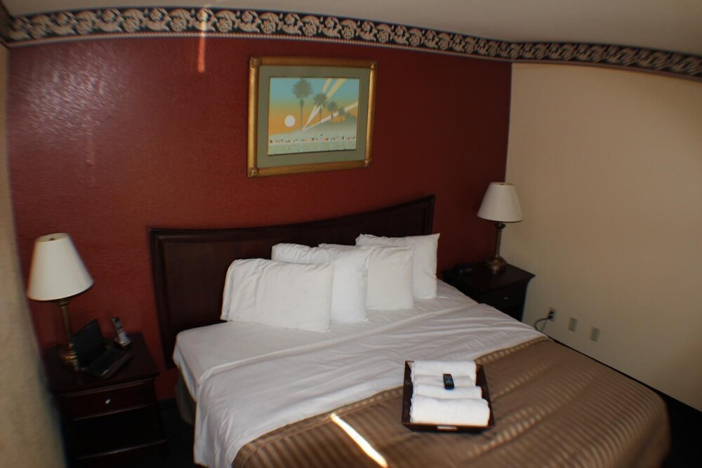 Room, Value Inn & Suites