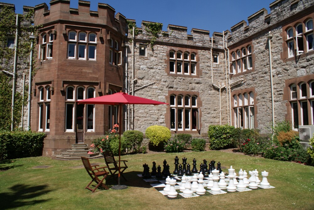 Property amenity, Ruthin Castle Hotel