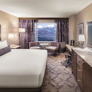 hotels in reno with airport shuttle