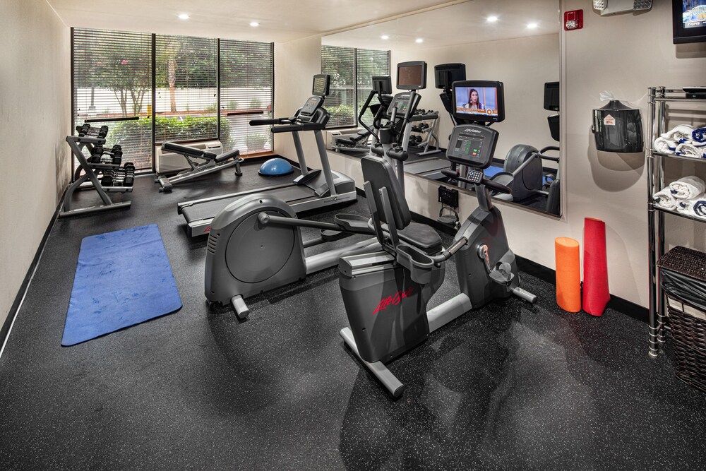 Fitness facility, Holiday Inn Atlanta-Northlake, an IHG Hotel