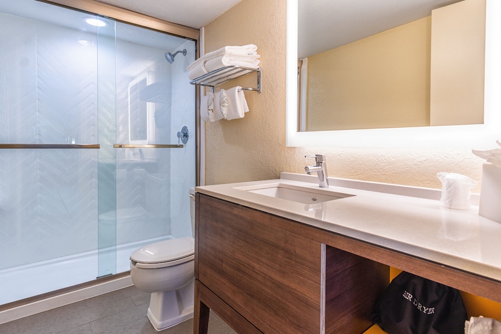Holiday Inn Miami - International Airport, an IHG Hotel