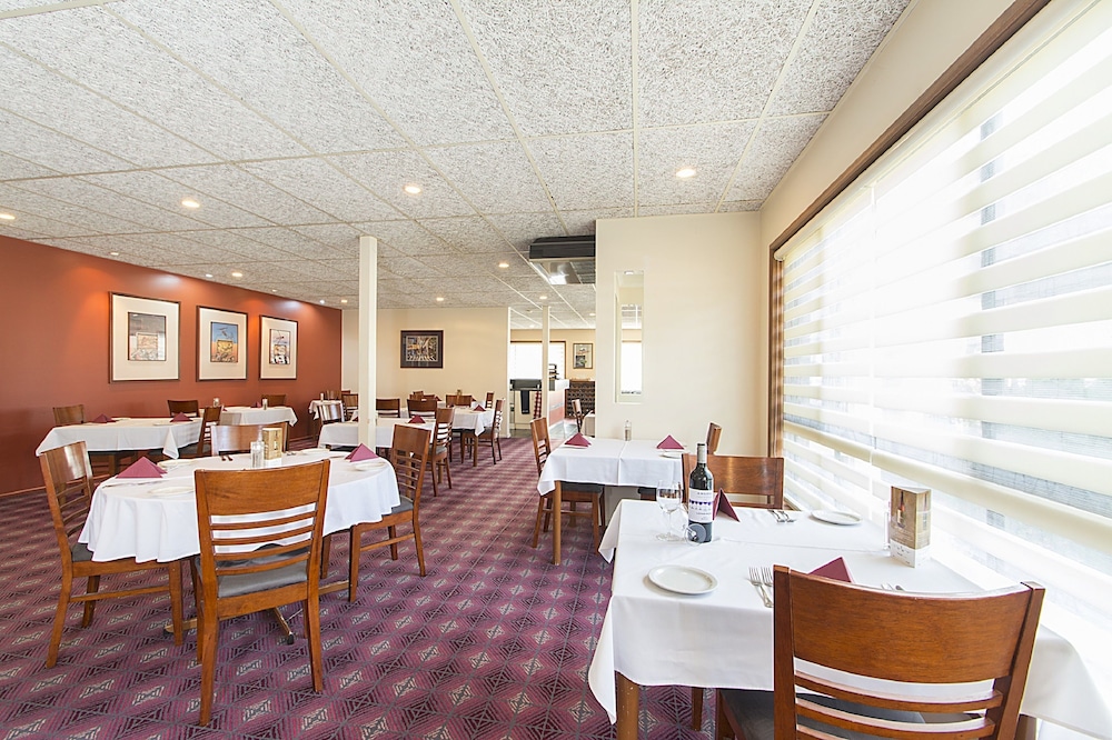 Breakfast area, Citrus Valley Motel