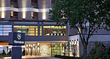 Sheraton Montreal Airport Hotel