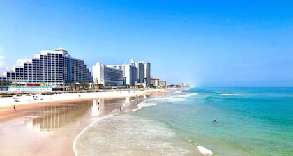 Hilton Daytona Beach Oceanfront Resort