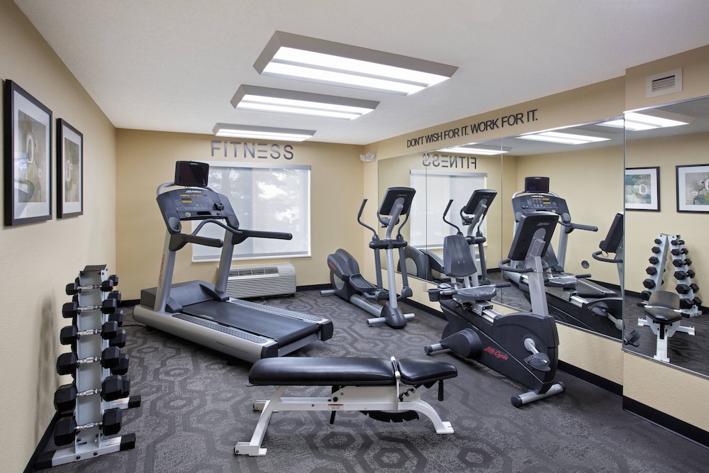 Fitness facility, Fairfield Inn and Suites By Marriott Merrillville