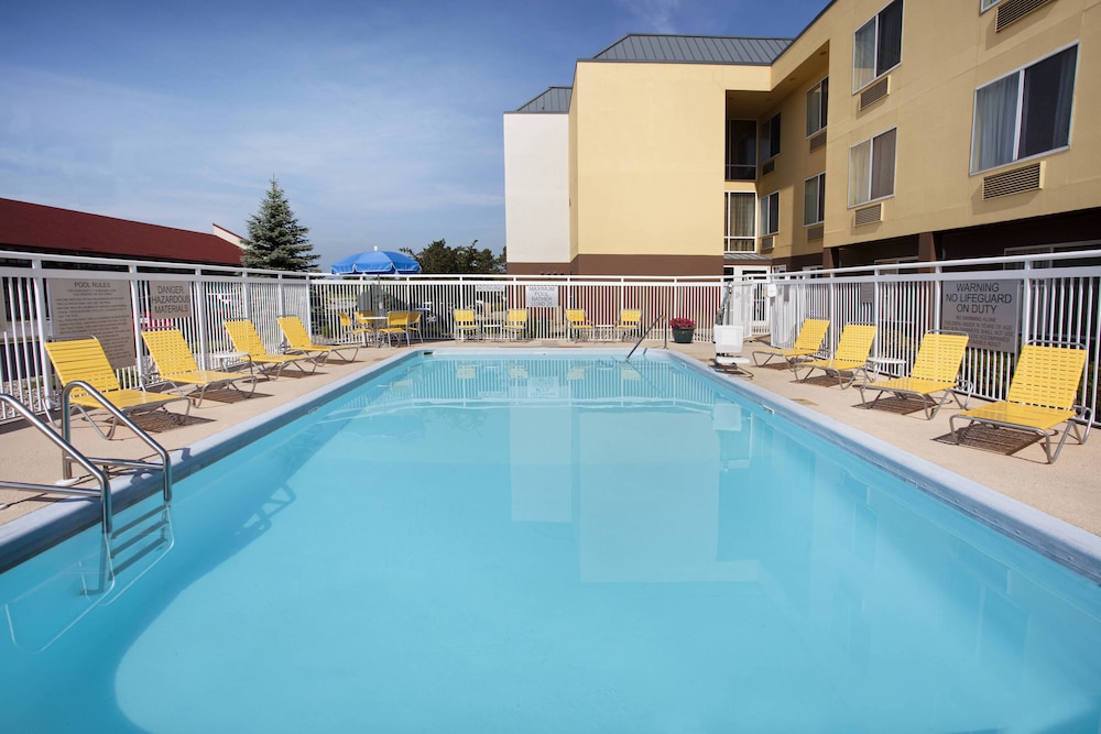 Fairfield Inn and Suites By Marriott Merrillville