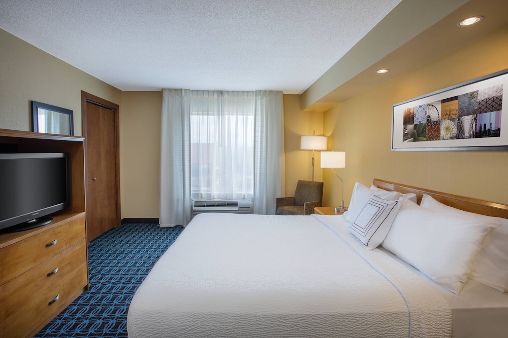 Fairfield Inn and Suites By Marriott Merrillville