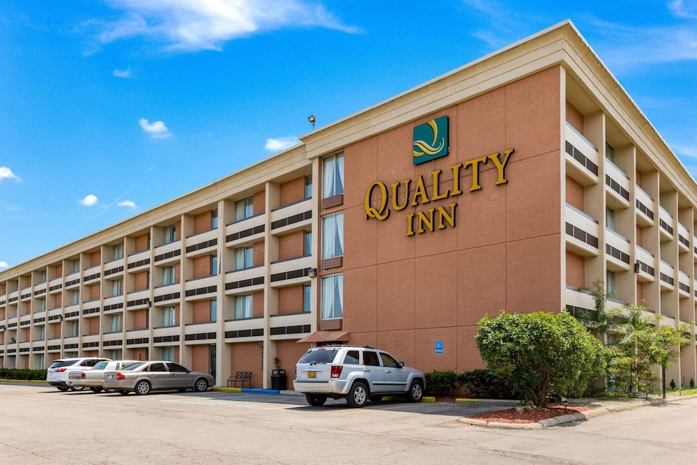 10 Best Hotels With InRoom Balcony Near Detroit, Michigan Updated