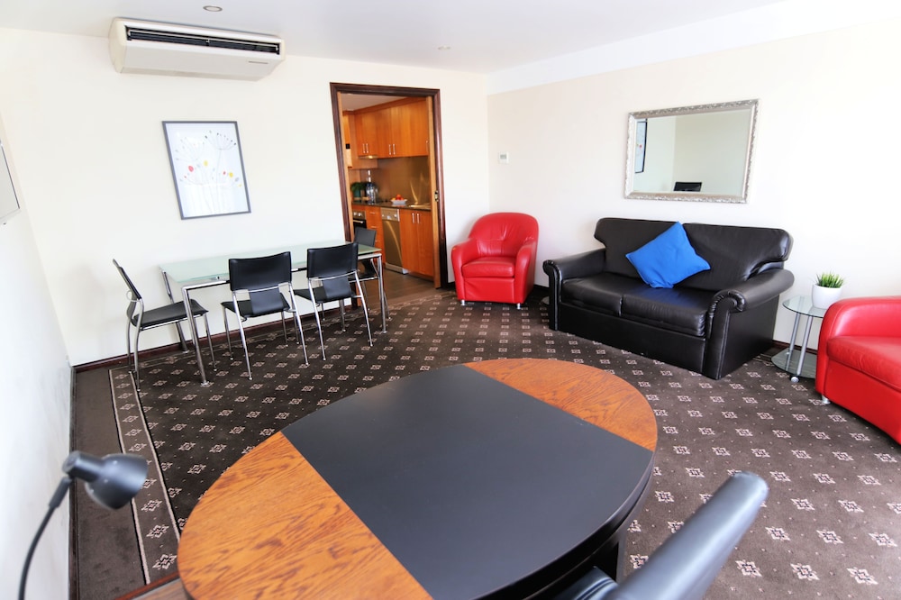 Living area, Best Western Plus Goulburn