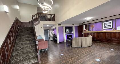 Baymont by Wyndham Bellevue / Omaha