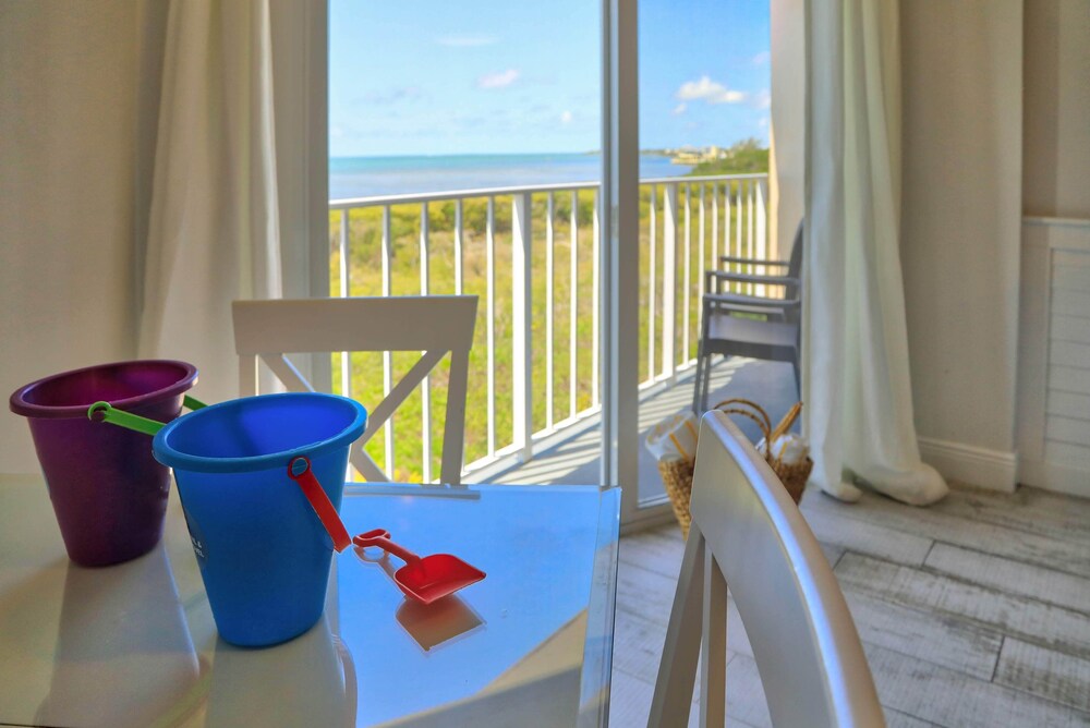 Ocean Pointe Suites at Key Largo