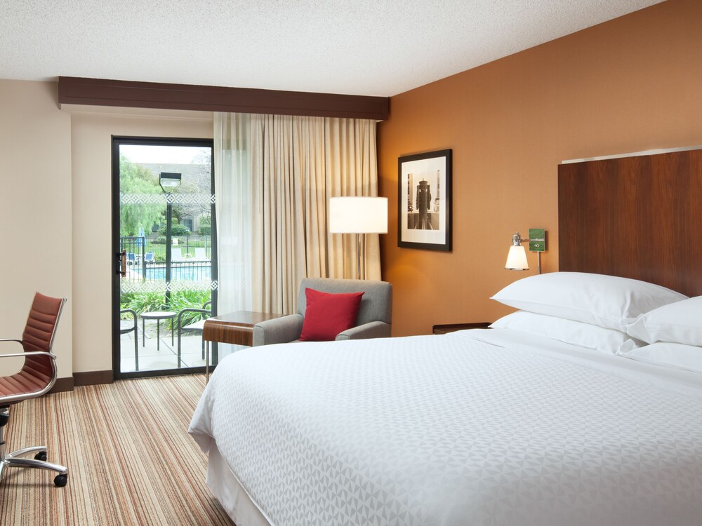 Four Points by Sheraton Pleasanton