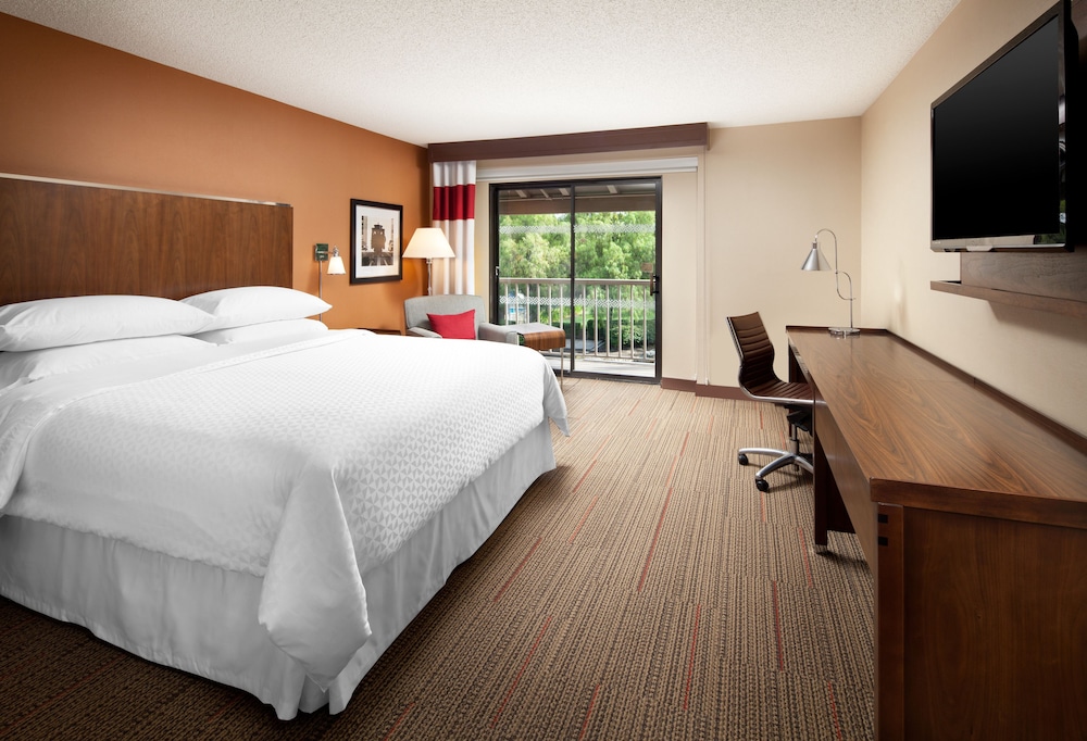 Four Points by Sheraton Pleasanton