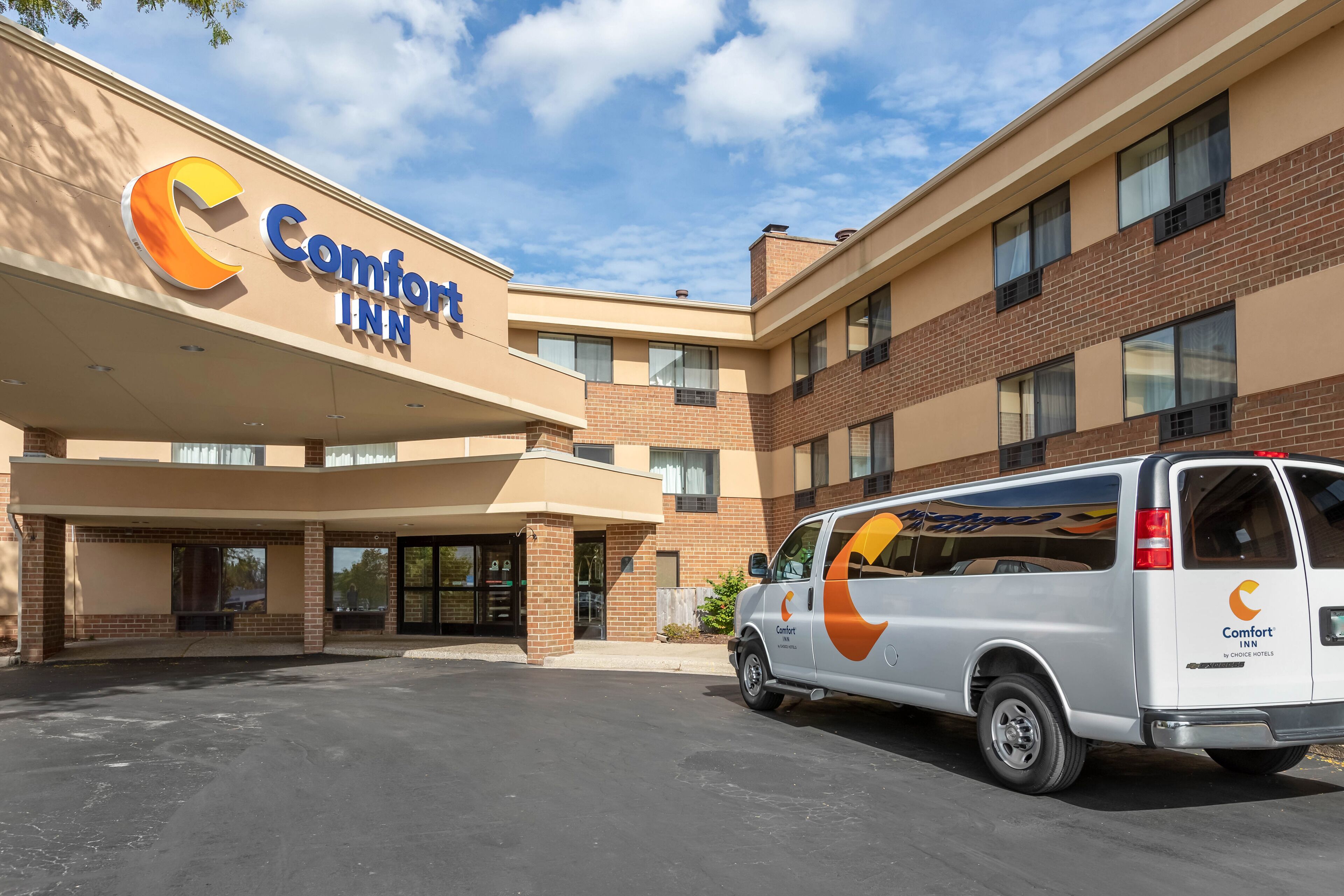 Comfort Inn Airport In Grand Rapids Mi Expedia