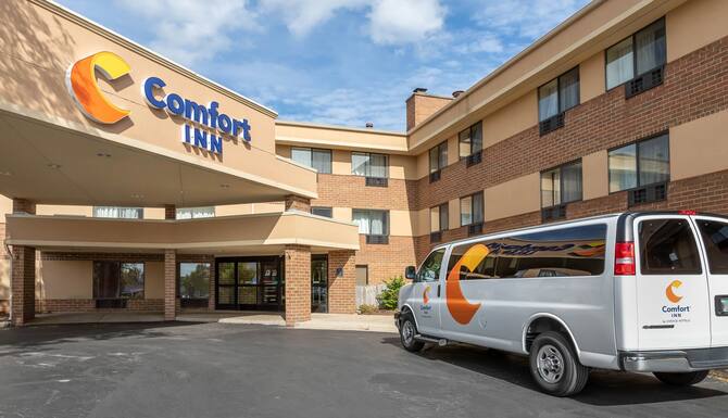 Comfort Inn Airport In Grand Rapids Mi Expedia